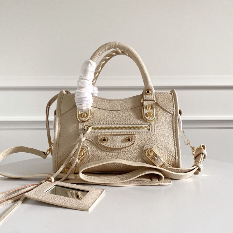 Ba1en*iaga classic city bags
